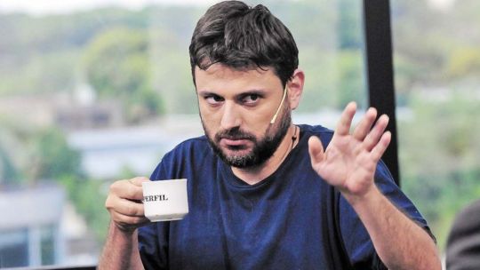 Juan Grabois tuvo "un fuerte dolor en el pecho": se hizo estudios en Cemic y lo dejaron ir a su casa