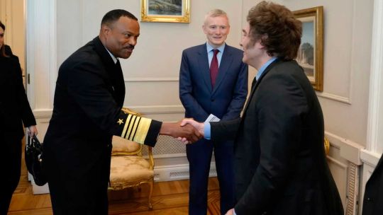 El nuevo jefe del Comando Sur de Estados Unidos, Alvin Holsey, se reunió con Javier Milei en Casa Rosada El nuevo jefe del Comando Sur de Estados Unidos, Alvin Holsey, se reunió con Javier Milei en Casa Rosada