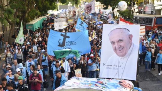 De dónde vino la cercanía del Papa Francisco con los pobres De dónde vino la cercanía del Papa Francisco con los pobres