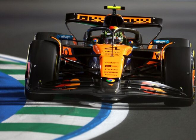 Norris vence a Piastri y Tsunoda choca en la FP2 del GP de Arabia Norris vence a Piastri y Tsunoda choca en la FP2 del GP de Arabia