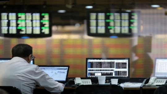 Volatilidad en el dólar: "Vamos a tener que convivir hasta que el mercado se acostumbre a este esquema de bandas"