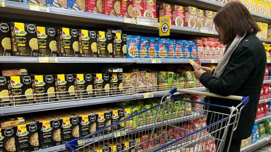 La inflación se acelera y volvió a escalar en marzo: fue de 3,7% según el INDEC