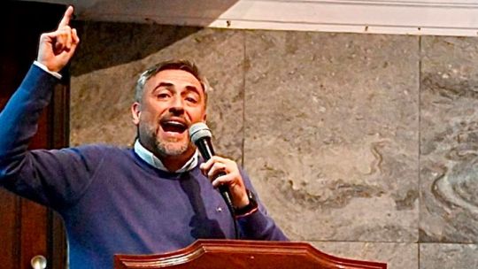 UCR: Mestre y sus aliados fueron a la justicia para reclamarle internas a De Loredo