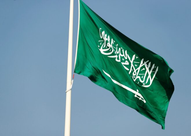 Arabia Saudita, sobre la compra de un equipo de F1: "¿Por qué no?"