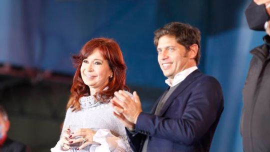 Mayra Mendoza y el "Cuervo" Larroque ventilan la interna peronista entre Kicillof y Cristina Kirchner