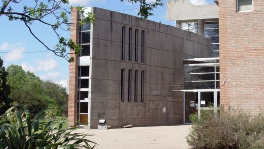 Río Cuarto: liberan a dos técnicos del Conicet detenidos por uso privado de laboratorio en la UNRC Río Cuarto: liberan a dos técnicos del Conicet detenidos por uso privado de laboratorio en la UNRC