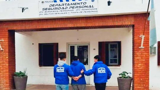 Juzgan a un exalumno por matar a su profesor de 50 puñaladas