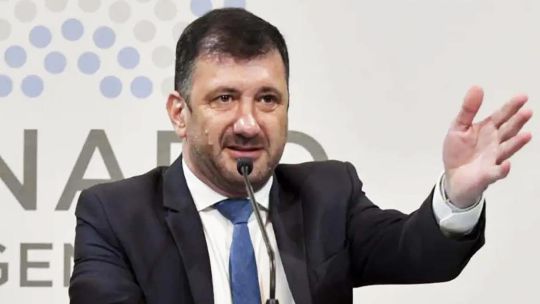 Edgardo Kueider consideró "injusto" tener que ir al penal de Ezeiza y criticó a Arroyo Salgado: "Yo respeto a rajatabla las leyes" Edgardo Kueider consideró "injusto" tener que ir al penal de Ezeiza y criticó a Arroyo Salgado: "Yo respeto a rajatabla las leyes"