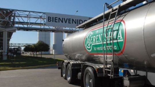 Mastellone anunció su rechazo a la oferta de Arcor y Bagley para quedarse con La Serenísima