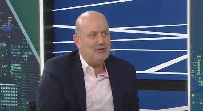 Federico Sturzenegger confirmó nuevos cierres y reformas en organismos vinculados a la economía, la salud y el transporte