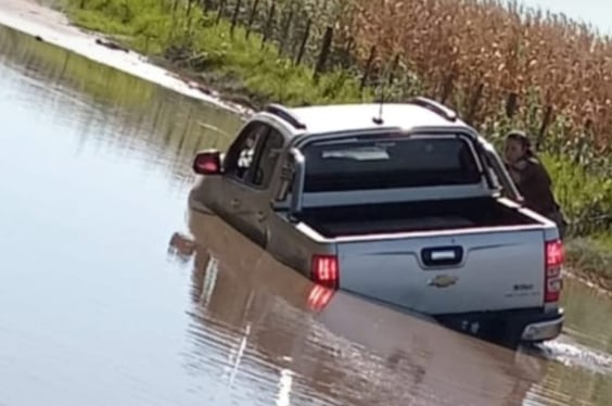 “Vivir civilizadamente”: marcharán contra un intendente K por el grave estado de los caminos “Vivir civilizadamente”: marcharán contra un intendente K por el grave estado de los caminos