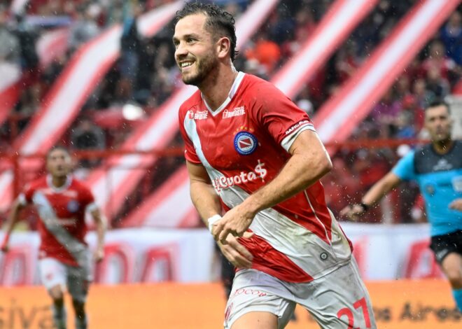 En qué canal pasan Argentinos Juniors vs. Instituto por los octavos de final del Torneo Apertura 2025 hoy