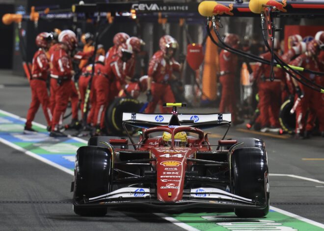 La agenda de la TV del viernes: Cerúndolo busca la final de Madrid, los ensayos de la F1 en Miami y la última fecha del torneo Apertura La agenda de la TV del viernes: Cerúndolo busca la final de Madrid, los ensayos de la F1 en Miami y la última fecha del torneo Apertura