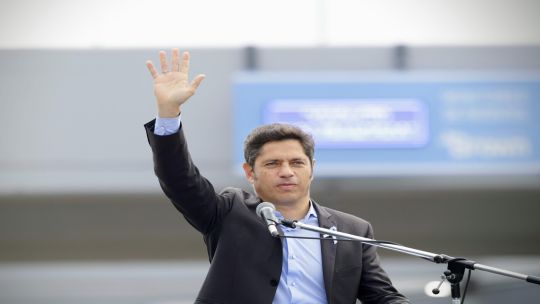 Kicillof le apuntó a Milei en la inauguración del viaducto Papa Francisco: "No es verdad que 'no hay plata'"