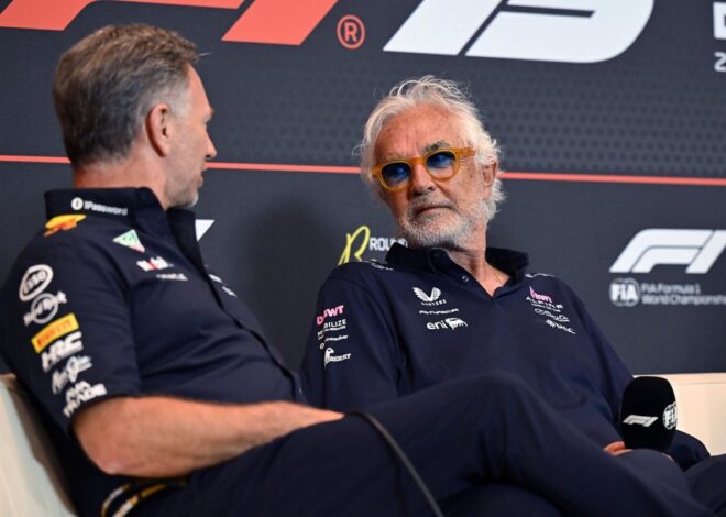 El show de Briatore ante los medios en España: "¡Siguiente pregunta!"