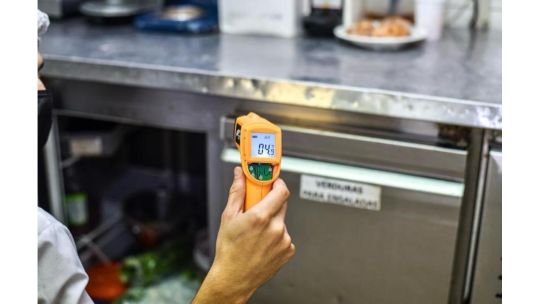Materiales naturales, tecnología y todo funcional