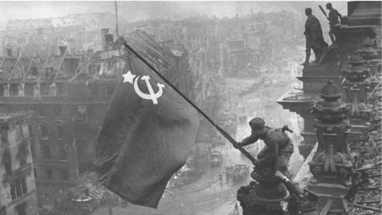 "Hace 80 años, la victoria sobre el nazismo tuvo un alto precio" "Hace 80 años, la victoria sobre el nazismo tuvo un alto precio"