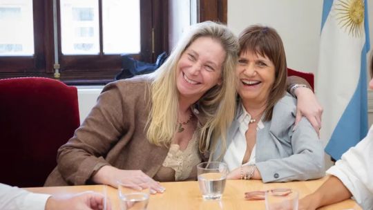 Patricia Bullrich y Karina Milei celebraron los resultados de LLA en las provincias: "Ganó Milei" Patricia Bullrich y Karina Milei celebraron los resultados de LLA en las provincias: "Ganó Milei"