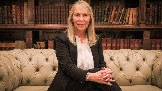 Rosalía Silvestre, la primera mujer en presidir el Colegio de Abogados de la Ciudad Rosalía Silvestre, la primera mujer en presidir el Colegio de Abogados de la Ciudad