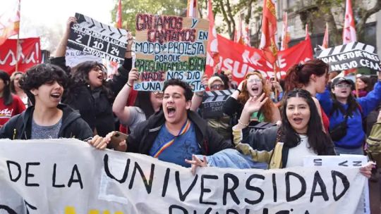 Se viene una nueva marcha en defensa de la universidad pública: "Grave situación económica"
