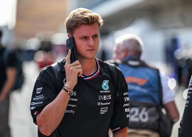 Mick Schumacher cambia de gestor y su nuevo asesor aborda su regreso a la F1