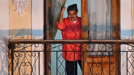 Maduro gana contundentemente en elecciones definidas por la oposición como una “farsa” Maduro gana contundentemente en elecciones definidas por la oposición como una “farsa”