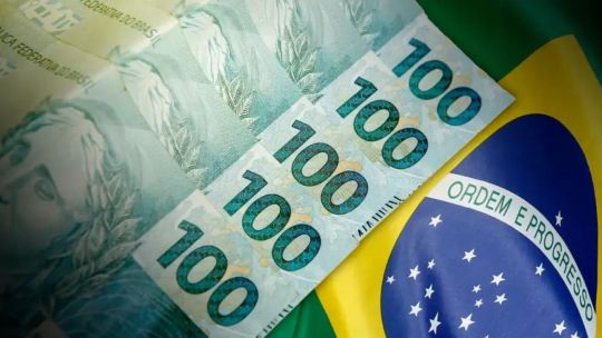 Real hoy y real blue hoy, EN VIVO: el minuto a minuto de la cotización de este lunes 5 de mayo del 2025