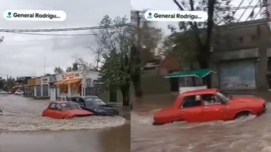 Como en El Eternauta, "lo viejo funciona": un Renault 12 "anfibio" en medio de la inundación Como en El Eternauta, "lo viejo funciona": un Renault 12 "anfibio" en medio de la inundación