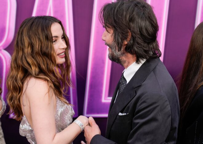 En fotos: de la bendición de Keanu Reeves a Ana de Armas a la glamorosa salida de soltera de Reneé Zellweger En fotos: de la bendición de Keanu Reeves a Ana de Armas a la glamorosa salida de soltera de Reneé Zellweger