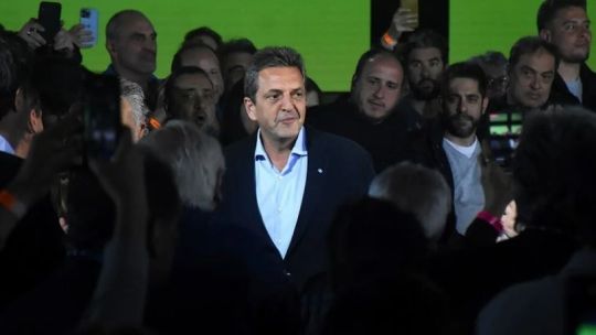 Massa puso en marcha su armado territorial para las legislativas: ¿juega en octubre?