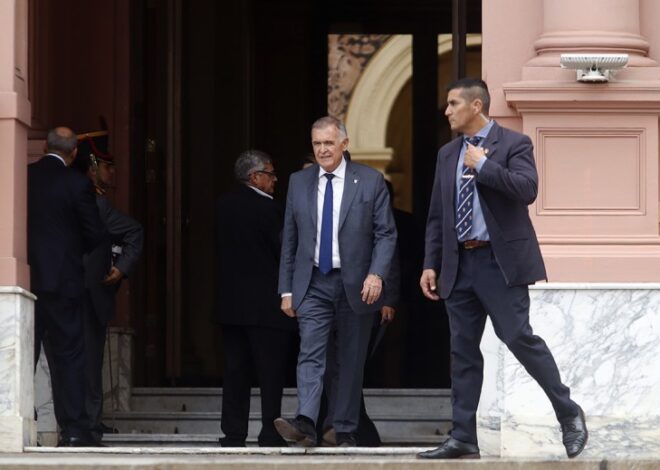 Jaldo, Sáenz y Jalil se le rebelaron a Milei y mandaron a votar jubilaciones y moratoria