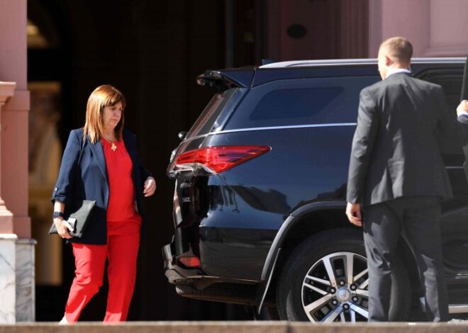 Bullrich les quitó 160 viviendas a beneficiarios del Procrear para dárselas a las fuerzas federales