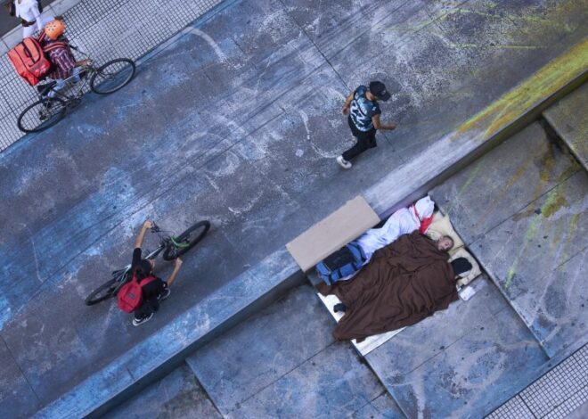 El modelo de Milei empieza a pegar en el empleo: creció la desocupación que se acerca a los dos dígitos El modelo de Milei empieza a pegar en el empleo: creció la desocupación que se acerca a los dos dígitos
