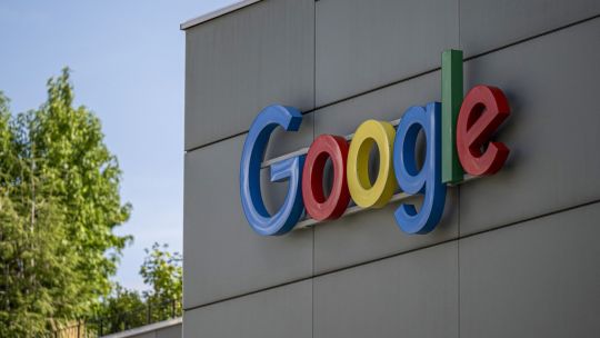 Medios de comunicación del mundo reclaman a los gigantes tecnológicos que respeten su propiedad intelectual y "paguen lo justo"