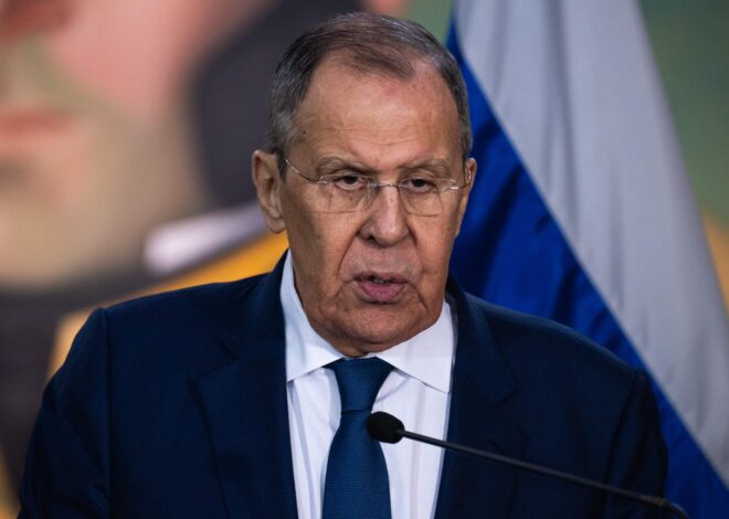 El canciller de Rusia, Sergei Lavrov, consideró que “la Tercera Guerra Mundial podría estar muy cerca”