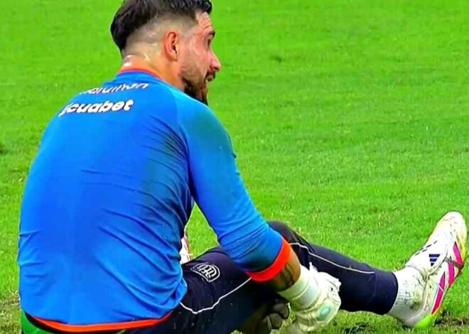 Hernán Galíndez se lesionó en la entrada en calor y tuvo que ser reemplazado antes del inicio de Ecuador - Brasil Hernán Galíndez se lesionó en la entrada en calor y tuvo que ser reemplazado antes del inicio de Ecuador - Brasil