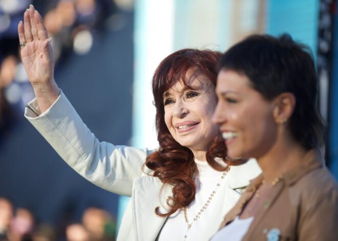 El nuevo tatuaje que se hizo Mayra Mendoza para respaldar a Cristina Kirchner El nuevo tatuaje que se hizo Mayra Mendoza para respaldar a Cristina Kirchner