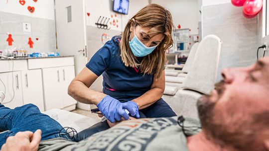¿Cuáles son los requisitos para donar sangre? Lo que hay que saber en el Día Mundial del Donante ¿Cuáles son los requisitos para donar sangre? Lo que hay que saber en el Día Mundial del Donante