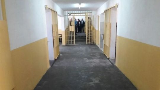 Estafas desde la cárcel a juicio: jefes penitenciarios le daban todo el poder a un pluma para organizar la banda