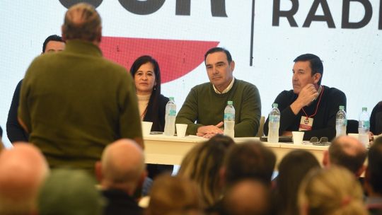 Convención de la UCR: Gustavo Valdés no le cerró las puertas a una posible alianza con La Libertad Avanza