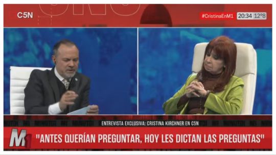 Cristina Kirchner reapareció con una entrevista en vivo: "Gobierna una derecha anti Estado y esotérica" Cristina Kirchner reapareció con una entrevista en vivo: "Gobierna una derecha anti Estado y esotérica"