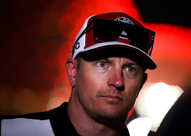 Russell: "La gente probablemente no estaría contenta con Raikkonen hoy"
