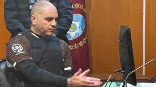 Generación Zoe: Leonardo Cositorto celebró el título de Platense en medio del juicio por estafas en Salta Generación Zoe: Leonardo Cositorto celebró el título de Platense en medio del juicio por estafas en Salta