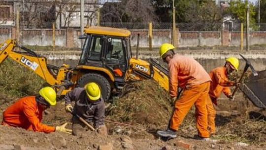 Proponen un nuevo régimen de concesiones en Chaco para atraer inversión privada en obras públicas Proponen un nuevo régimen de concesiones en Chaco para atraer inversión privada en obras públicas