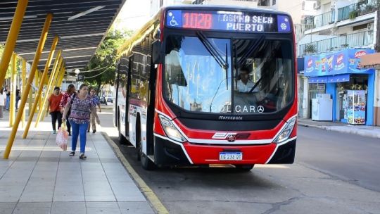 La UTA Corrientes amenaza con un paro de colectivos por falta de pago La UTA Corrientes amenaza con un paro de colectivos por falta de pago