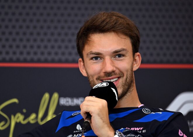 La broma de Gasly ante el presente de Alpine: "Quizás me vean en Hollywood"
