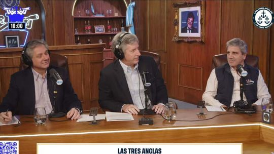 Luis Caputo, Santiago Bausili y José Luis Daza brindan detalles de las nuevas medidas del Banco Central