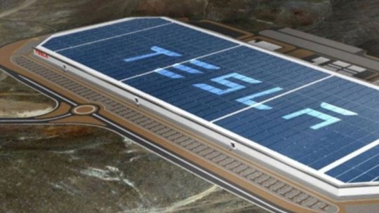 Estados Unidos flexibilizará normas que frenaban el robotaxi de Tesla