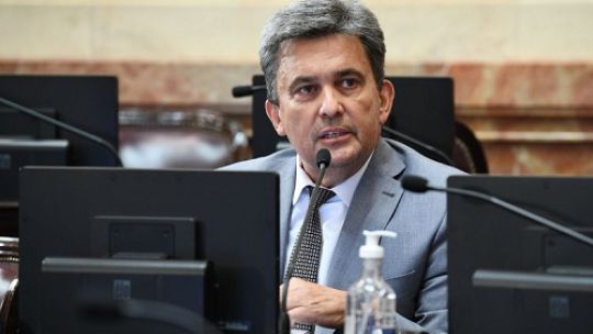 De los tres senadores chaqueños, solo uno renunció al aumento de su dieta De los tres senadores chaqueños, solo uno renunció al aumento de su dieta
