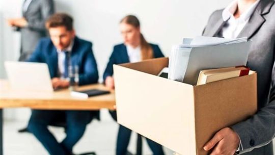 El Gobierno reglamentó el Seguro de Cese Laboral: ¿qué implica y por qué genera preocupación? El Gobierno reglamentó el Seguro de Cese Laboral: ¿qué implica y por qué genera preocupación?